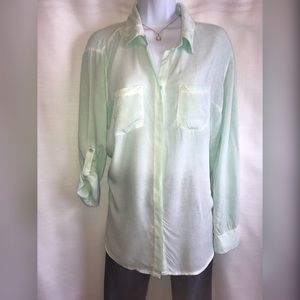 BLL Mint loose fitting button up.